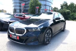 BMW serija 5 520d M-Sport Iconic NOVO