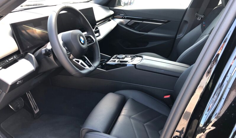 BMW serija 5 520d M-Sport Iconic NOVO full