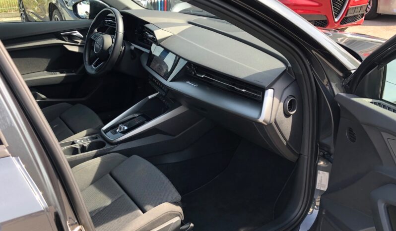 Audi A3 35 TDI 2,0 TDI 150 KS Sportback DSG full