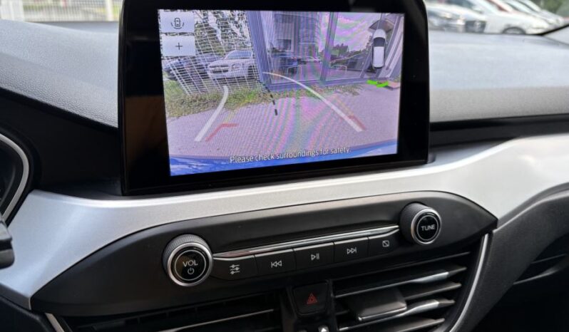 Ford Focus 1,5 TDCI TITANIUM EcoBlue full