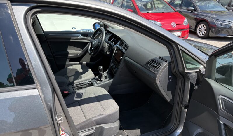 VW Golf 7,5 1,6 TDI ComfortLine Plus samo 90.000 km full