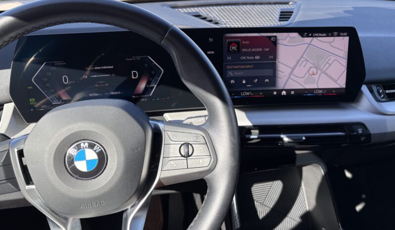BMW X1 sDrive18d automatik NOVI MODEL full