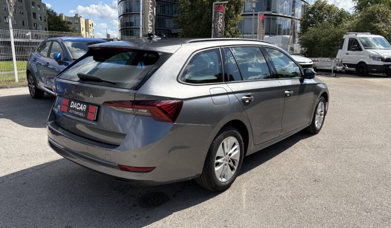Škoda Octavia Combi 2,0 TDI, DSG- savršeno stanje full