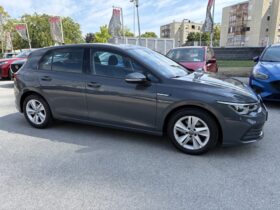 VW Golf 8 2,0 TDI 1edition, samo 61.000 km !!