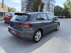 VW Golf 8 2,0 TDI 1edition, samo 61.000 km !!